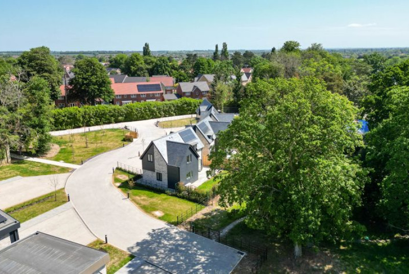 Houghton Road, St. Ives, PE2731