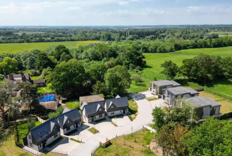 Houghton Road, St. Ives, PE2735