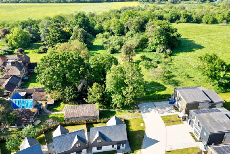 Houghton Road, St. Ives, PE2739