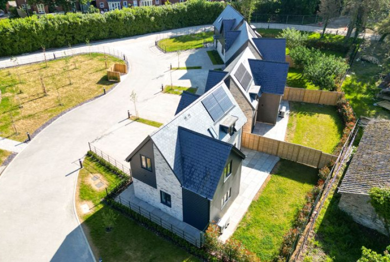 Houghton Road, St. Ives, PE2741