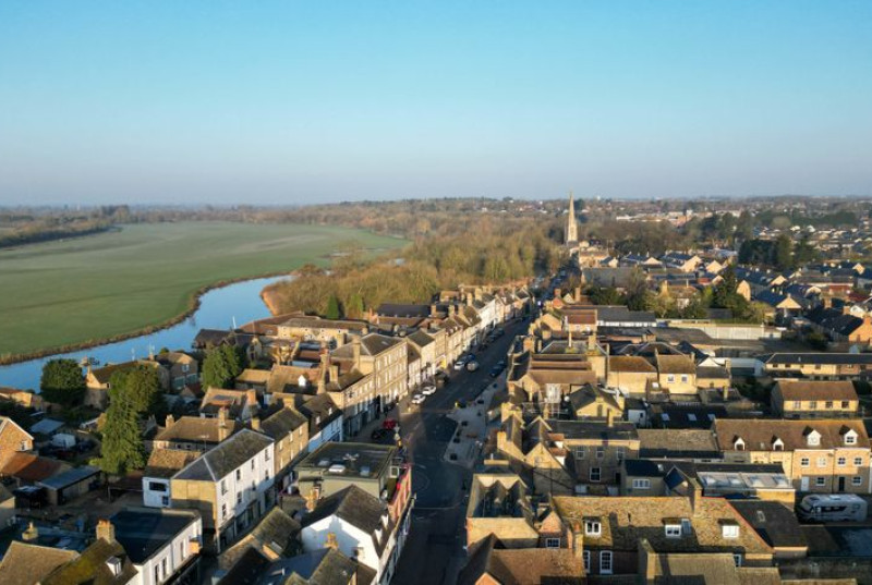 The Broadway, St. Ives, PE276