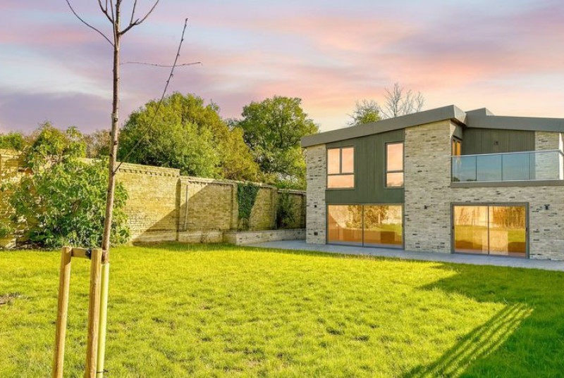 Houghton Road, St. Ives, PE27