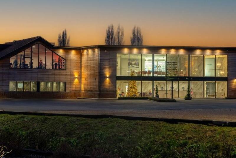 Cambridge Country Club, Toft Road, CB2322