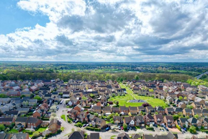 Flamsteed Drive, Huntingdon, PE2962