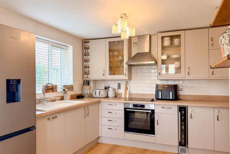 Rowell Way, Sawtry, PE287