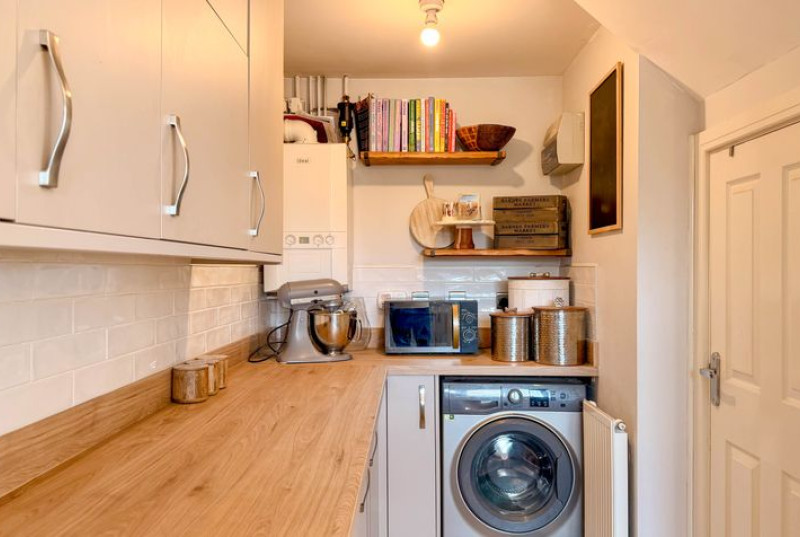 Rowell Way, Sawtry, PE2814