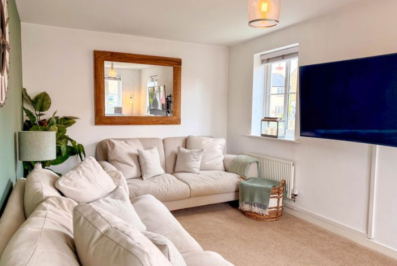 Rowell Way, Sawtry, PE2816