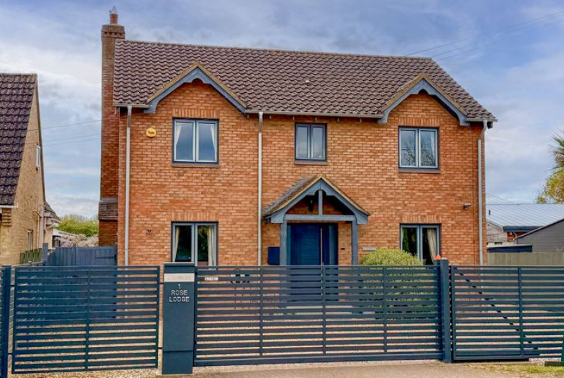 Earith Road, Colne, PE2845