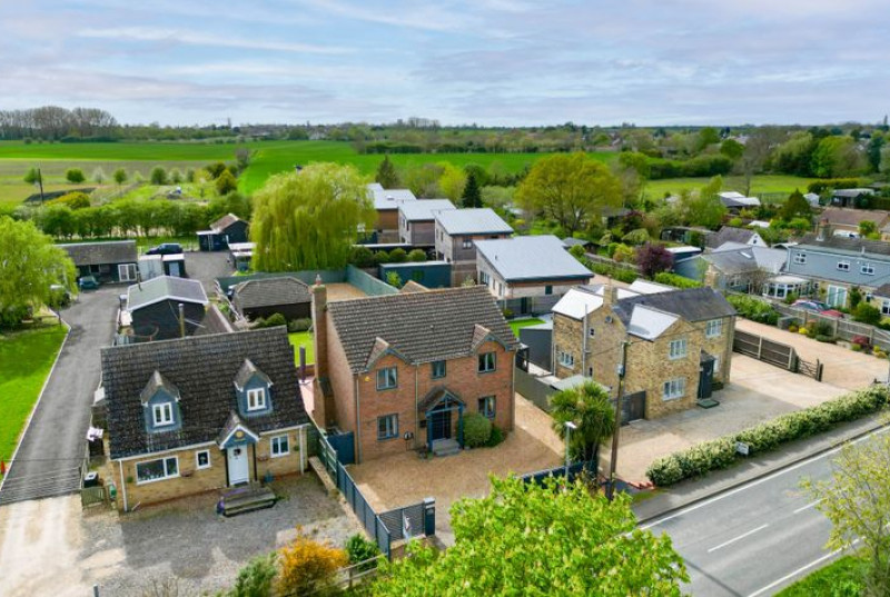 Earith Road, Colne, PE2847