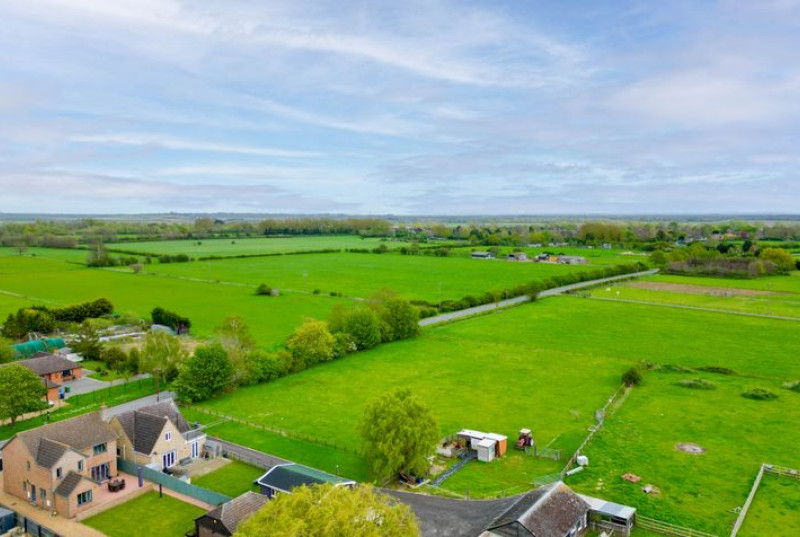 Earith Road, Colne, PE2852
