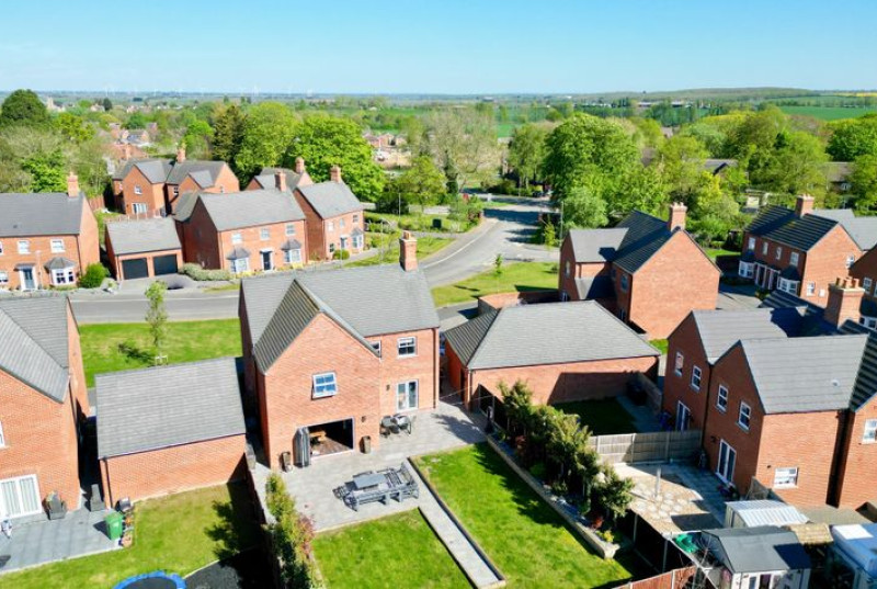 De Havilland Gardens, Bury, PE2660