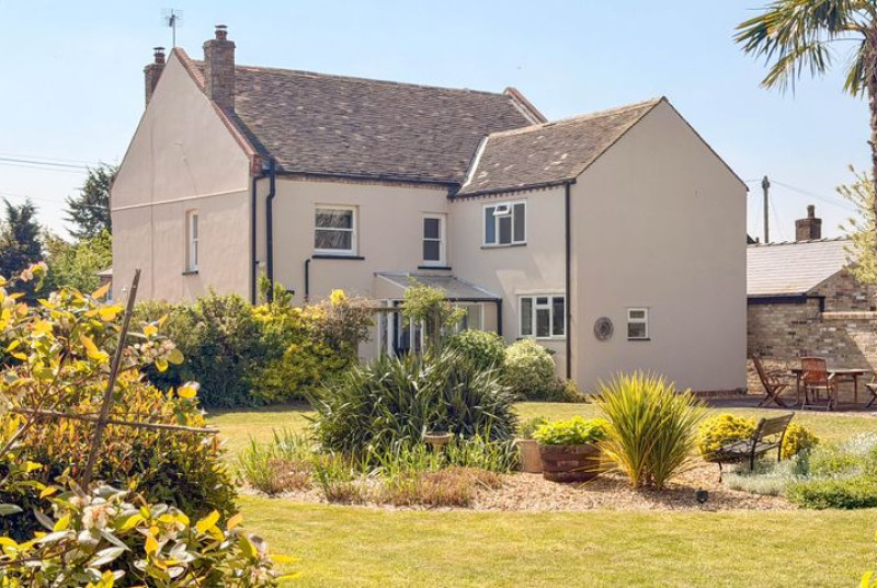 High Street, Warboys, PE2847