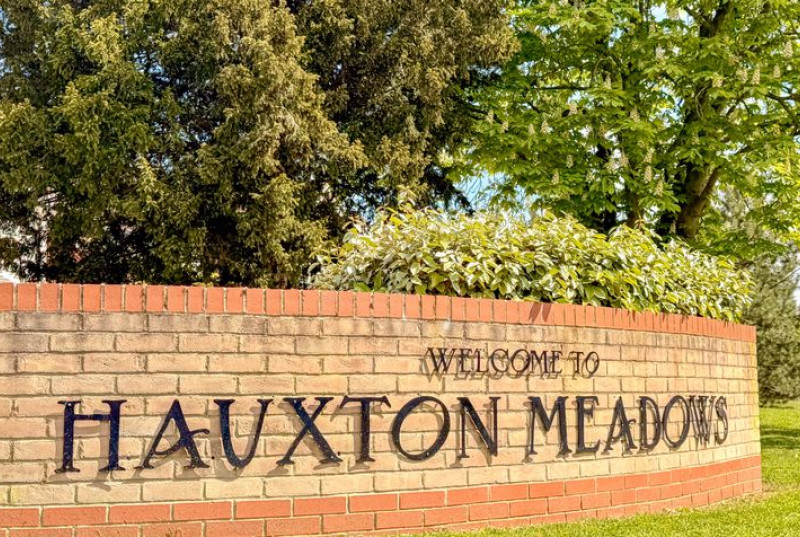 St. Edmunds Way, Hauxton, CB22