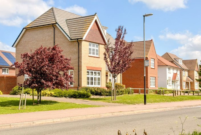 St. Edmunds Way, Hauxton, CB2211