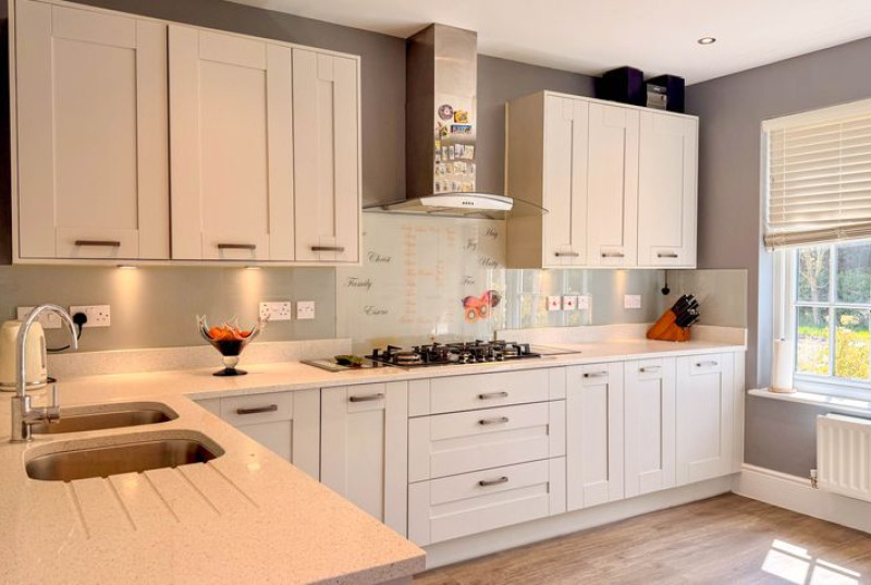 St. Edmunds Way, Hauxton, CB2213