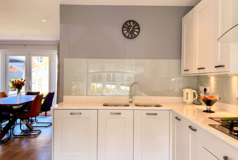 St. Edmunds Way, Hauxton, CB2218