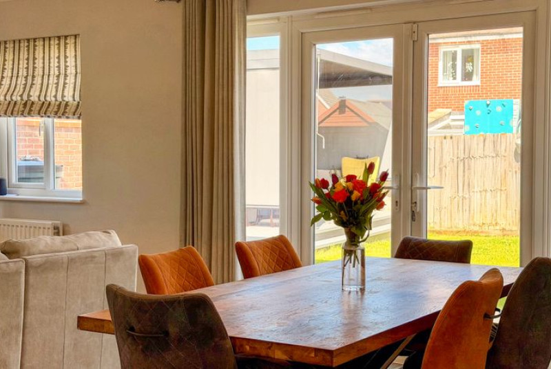 St. Edmunds Way, Hauxton, CB2221