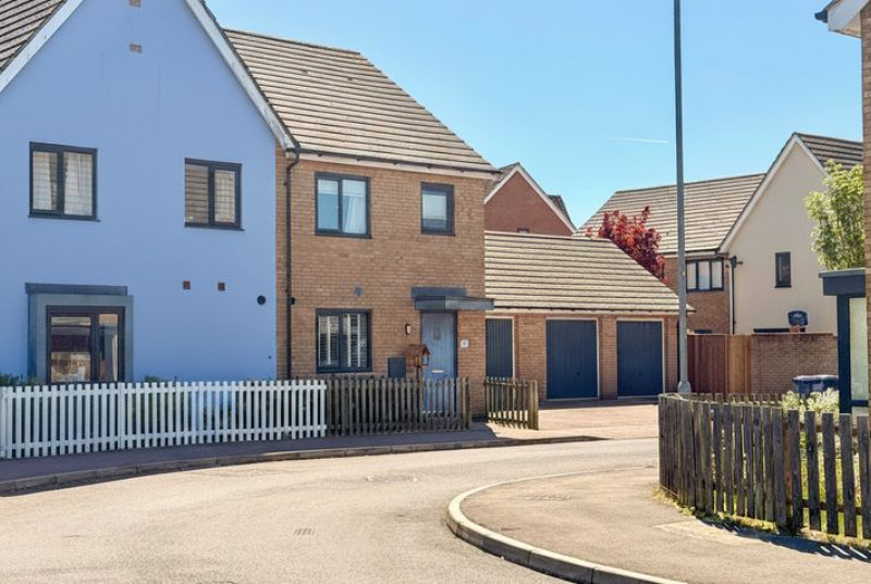 Welkin Way, Upper Cambourne, CB23