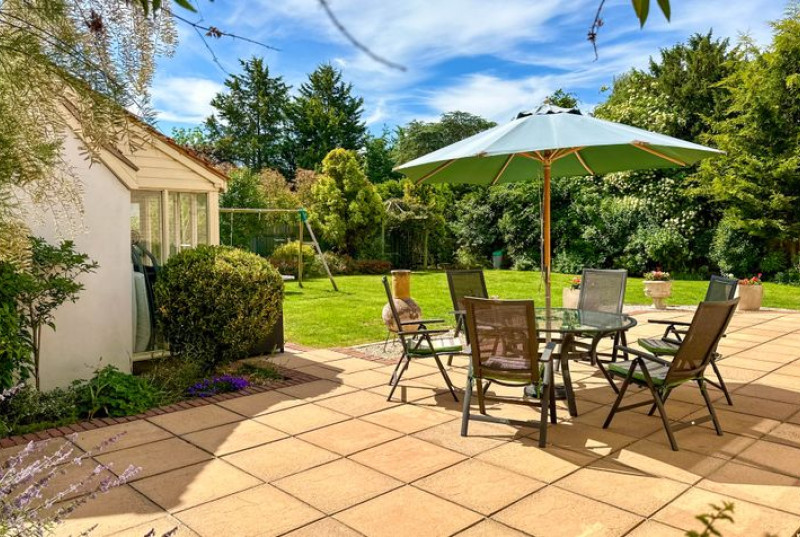 Longstaff Way, Hartford, PE2939