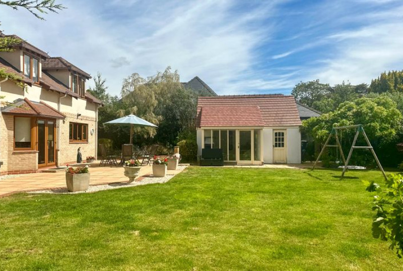 Longstaff Way, Hartford, PE2941
