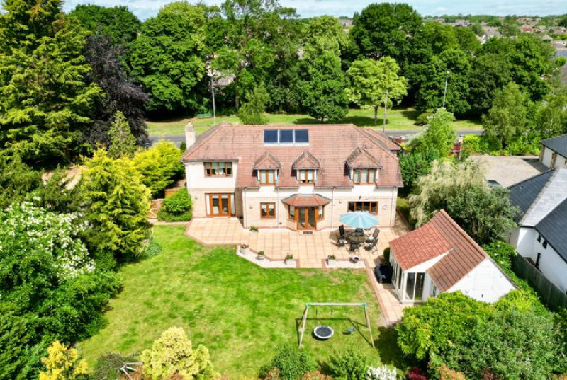 Longstaff Way, Hartford, PE2944