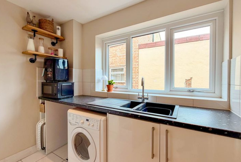Windmill Street, Whittlesey, PE728
