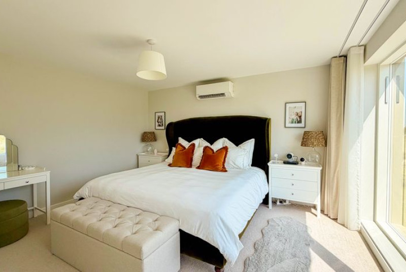 Portholme Place, Huntingdon, PE2930