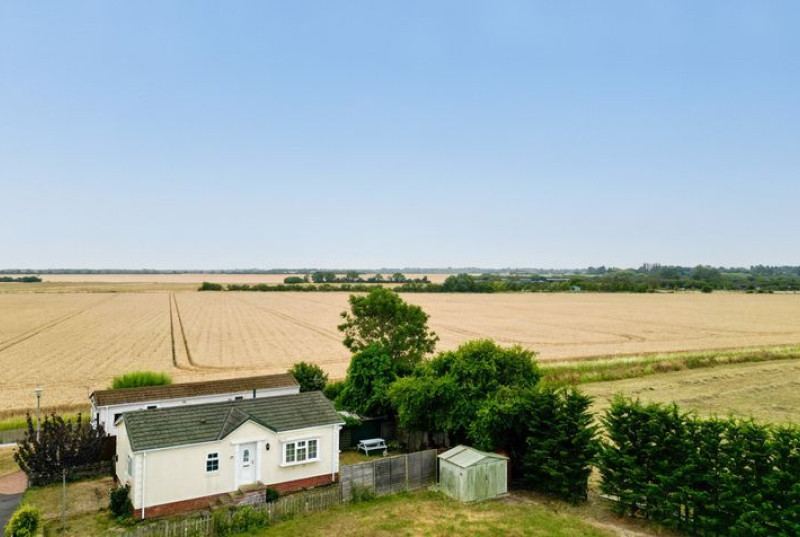 Appletree Close, Cottenham, CB2421