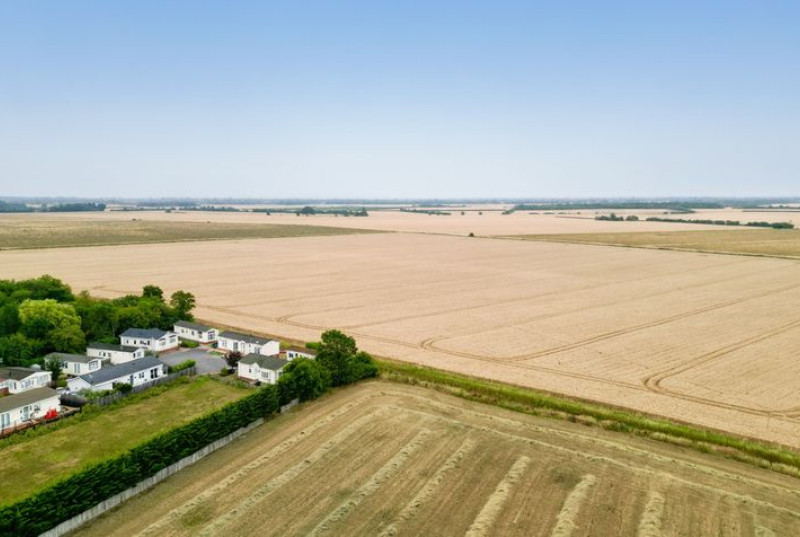 Appletree Close, Cottenham, CB2427