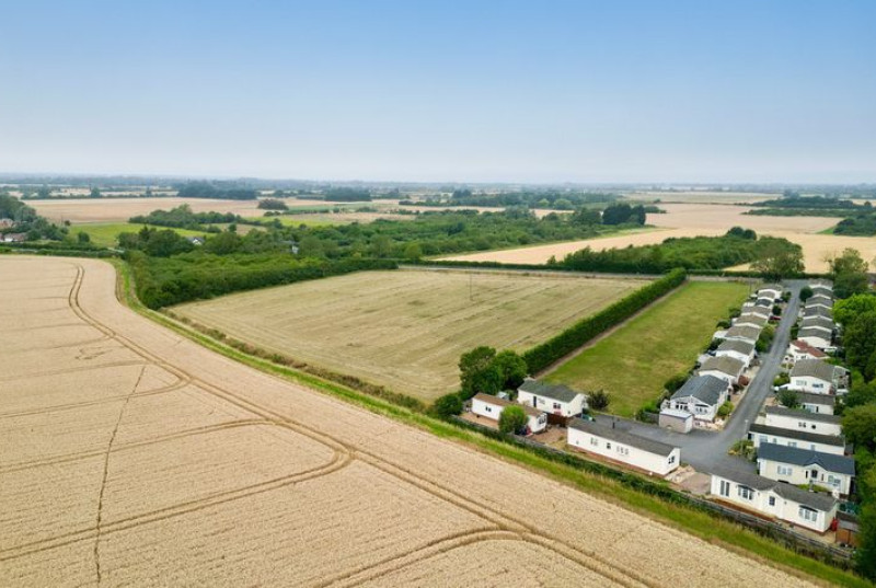 Appletree Close, Cottenham, CB2433