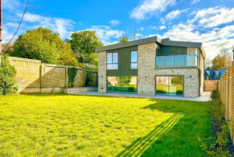 Houghton Road, St. Ives, PE2723