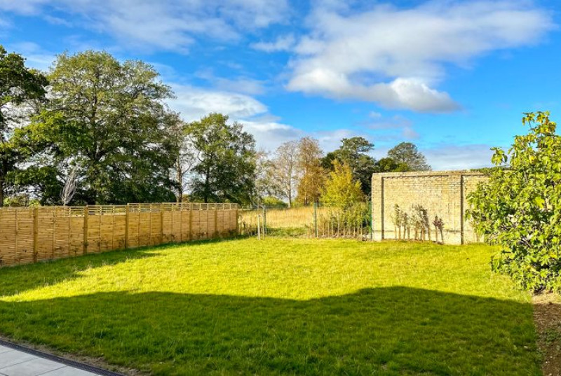 Houghton Road, St. Ives, PE2726