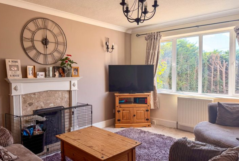 Ugg Mere Court Road, Ramsey, PE2612
