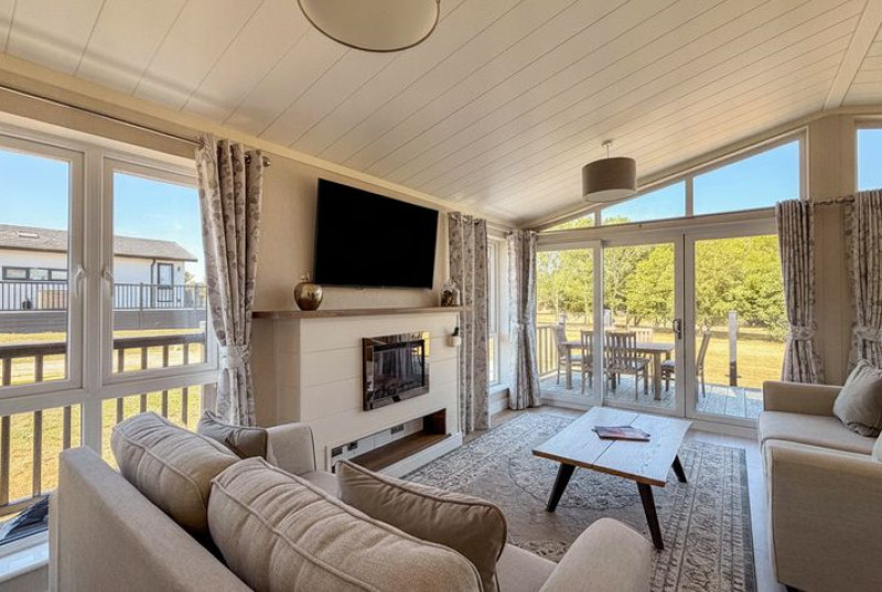 Cambridge Country Club, Toft Road, CB23