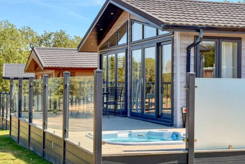 Cambridge Country Club, Toft Road, CB2312