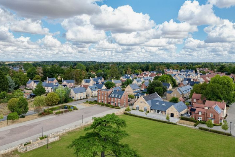 Central Avenue, Brampton, PE2827