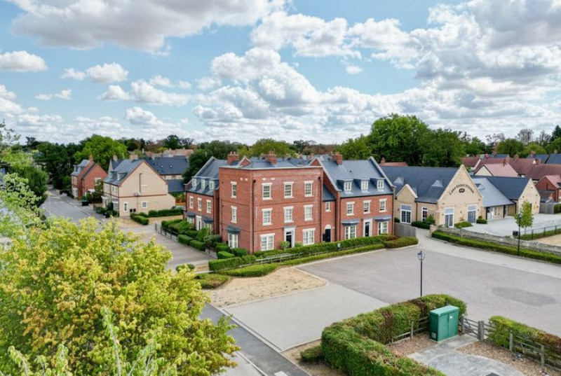 Central Avenue, Brampton, PE2829