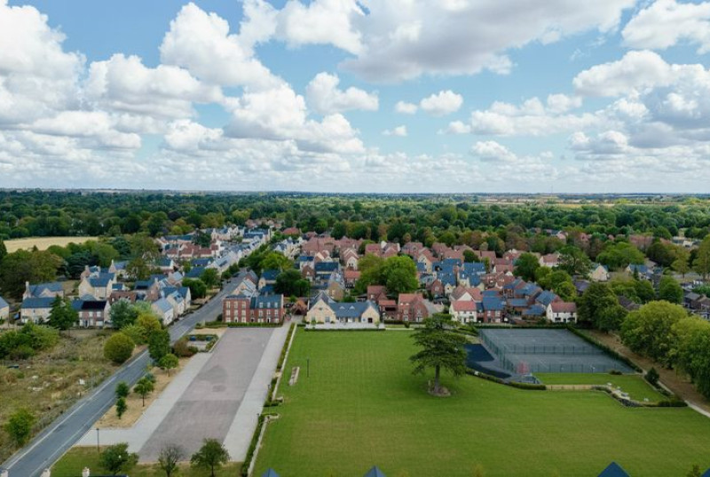 Central Avenue, Brampton, PE2831