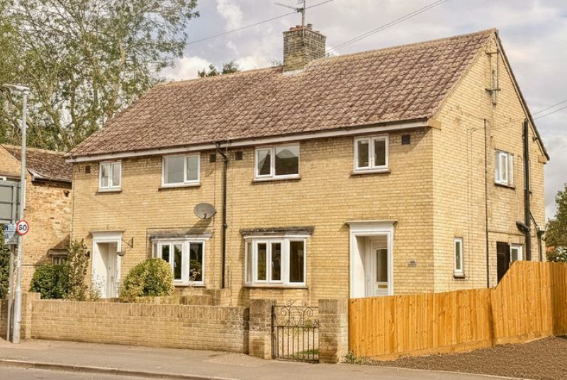 High Street, Somersham, PE286