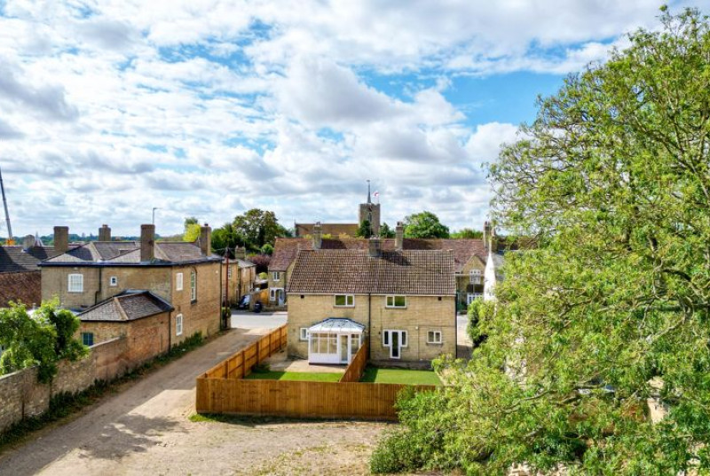 High Street, Somersham, PE2816
