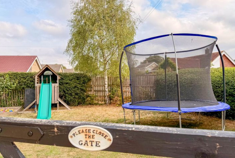 Helens Close, Ramsey, PE268