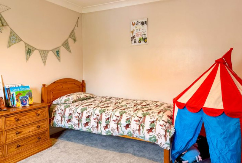 Helens Close, Ramsey, PE2631