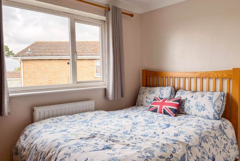 Helens Close, Ramsey, PE2634