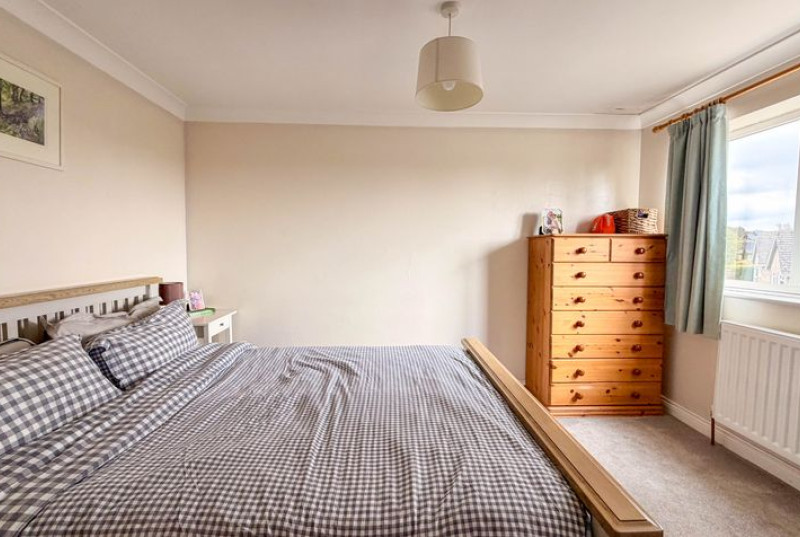 Helens Close, Ramsey, PE2636