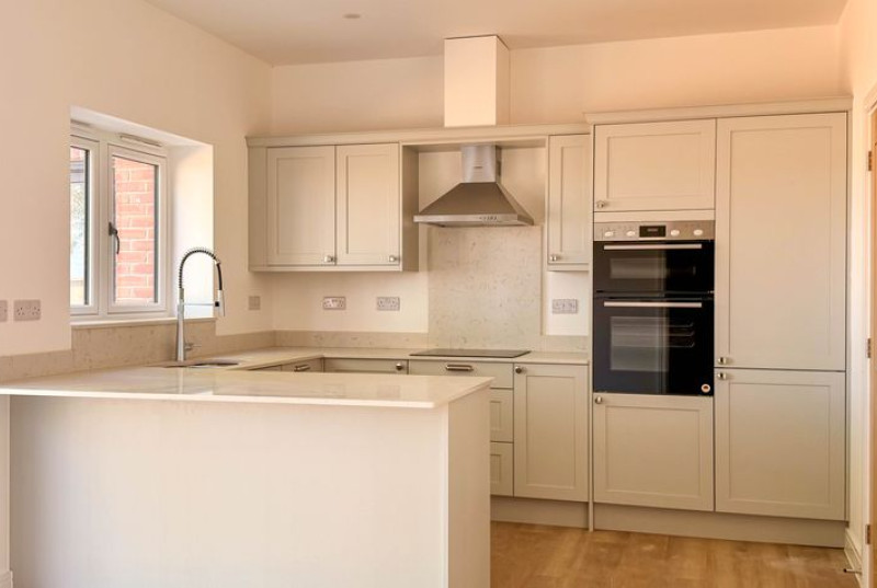 Poplar Gardens, Whittlesey, PE77