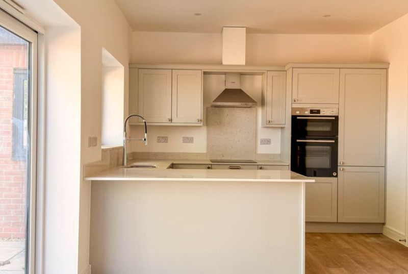 Poplar Gardens, Whittlesey, PE710