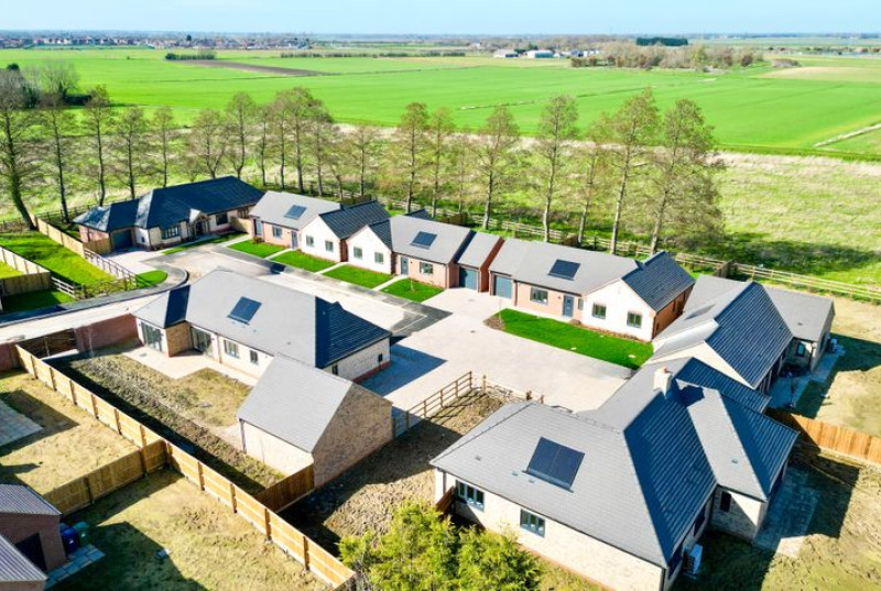 Poplar Gardens, Whittlesey, PE723
