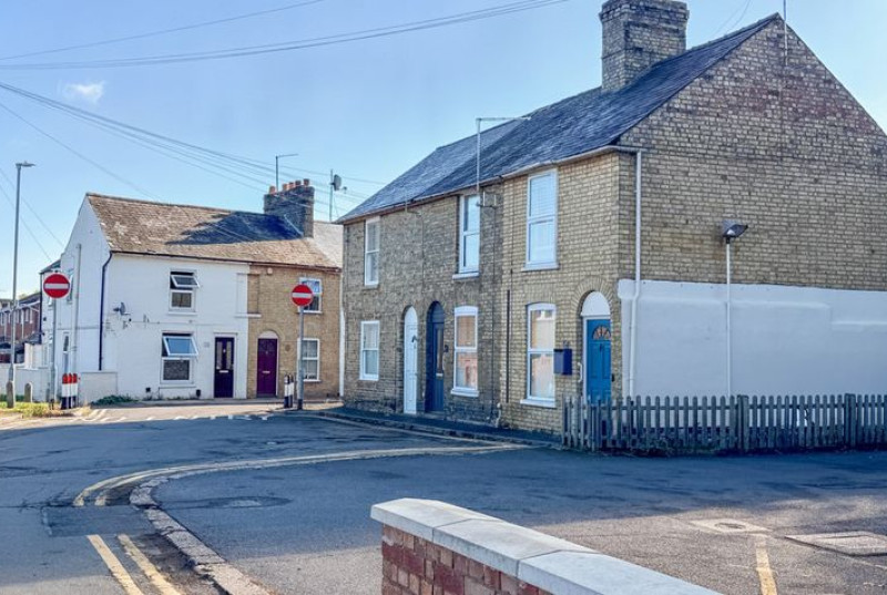 Great Northern Street, Huntingdon, PE296