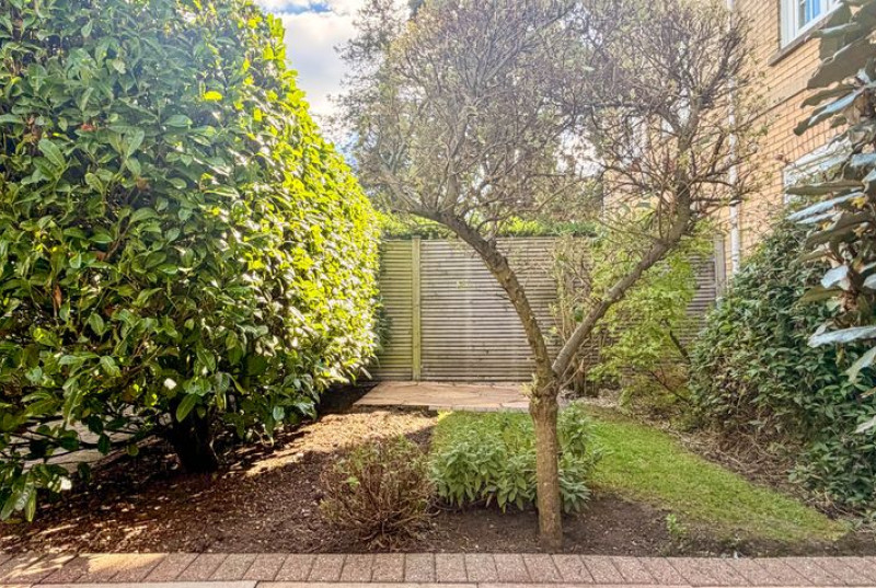 Chestnut Grove, Great Stukeley, PE2832
