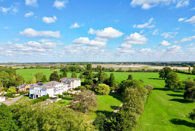 Chestnut Grove, Great Stukeley, PE2862